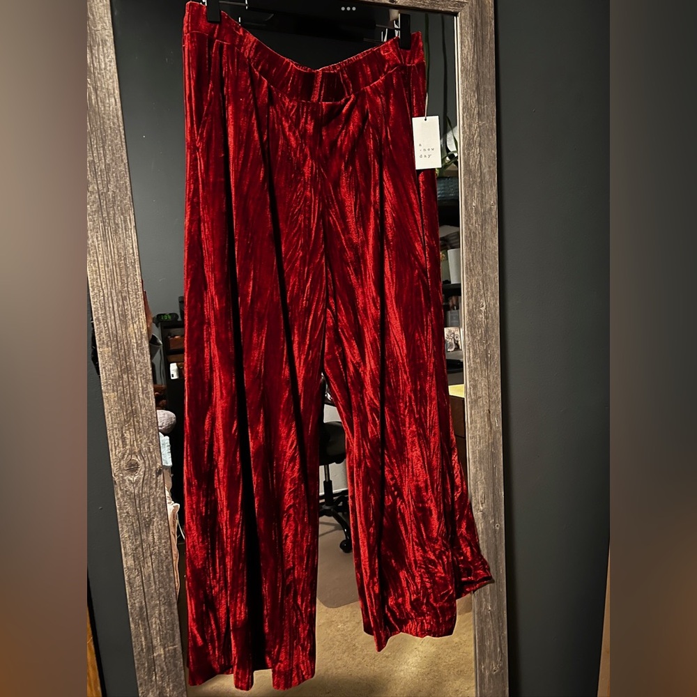 NWT XL Red velvet wide leg pants